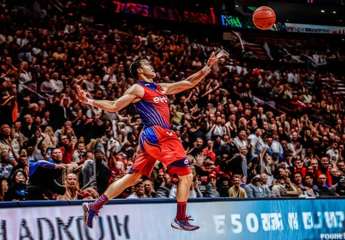 2015 CBA总决赛：辽粤巅峰对决精彩回顾(图3)